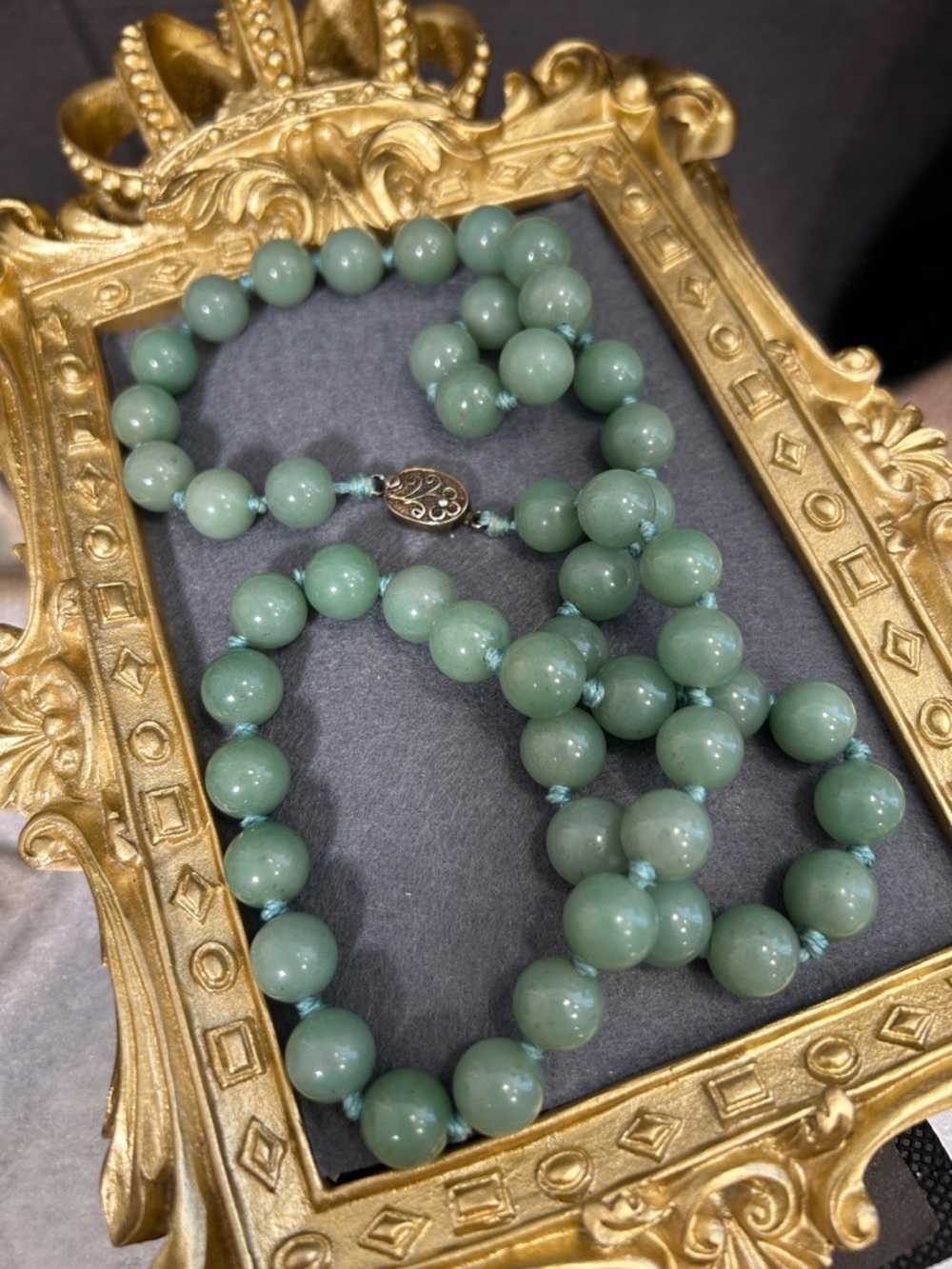 Vintage Celadon Nephrite Jade Necklace - Classic Women’s Jewelry